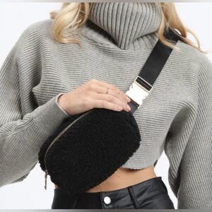 NWT - Urban Expressions - Black Sherpa 'Santi' Belt Bag Bum Bag Crossbody